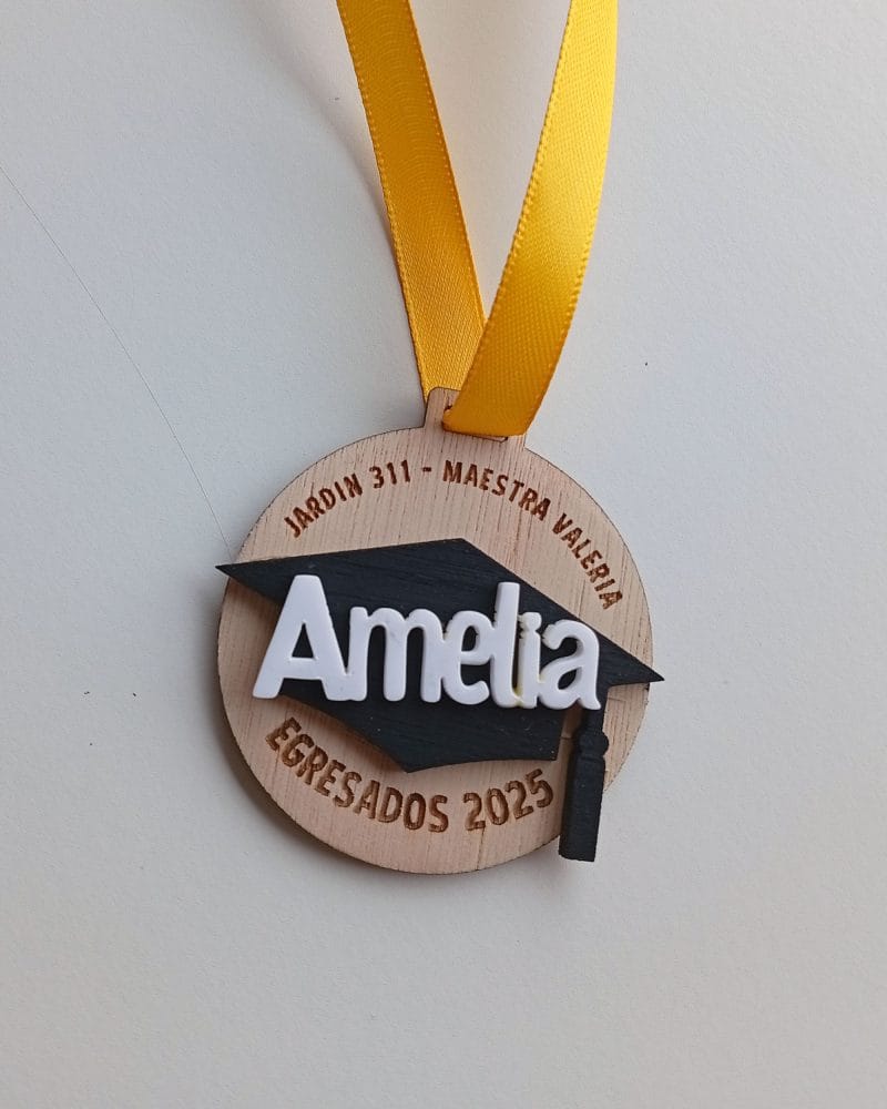 Medalla de Egreso – Modelo “Birrete” (Precio Unitario)