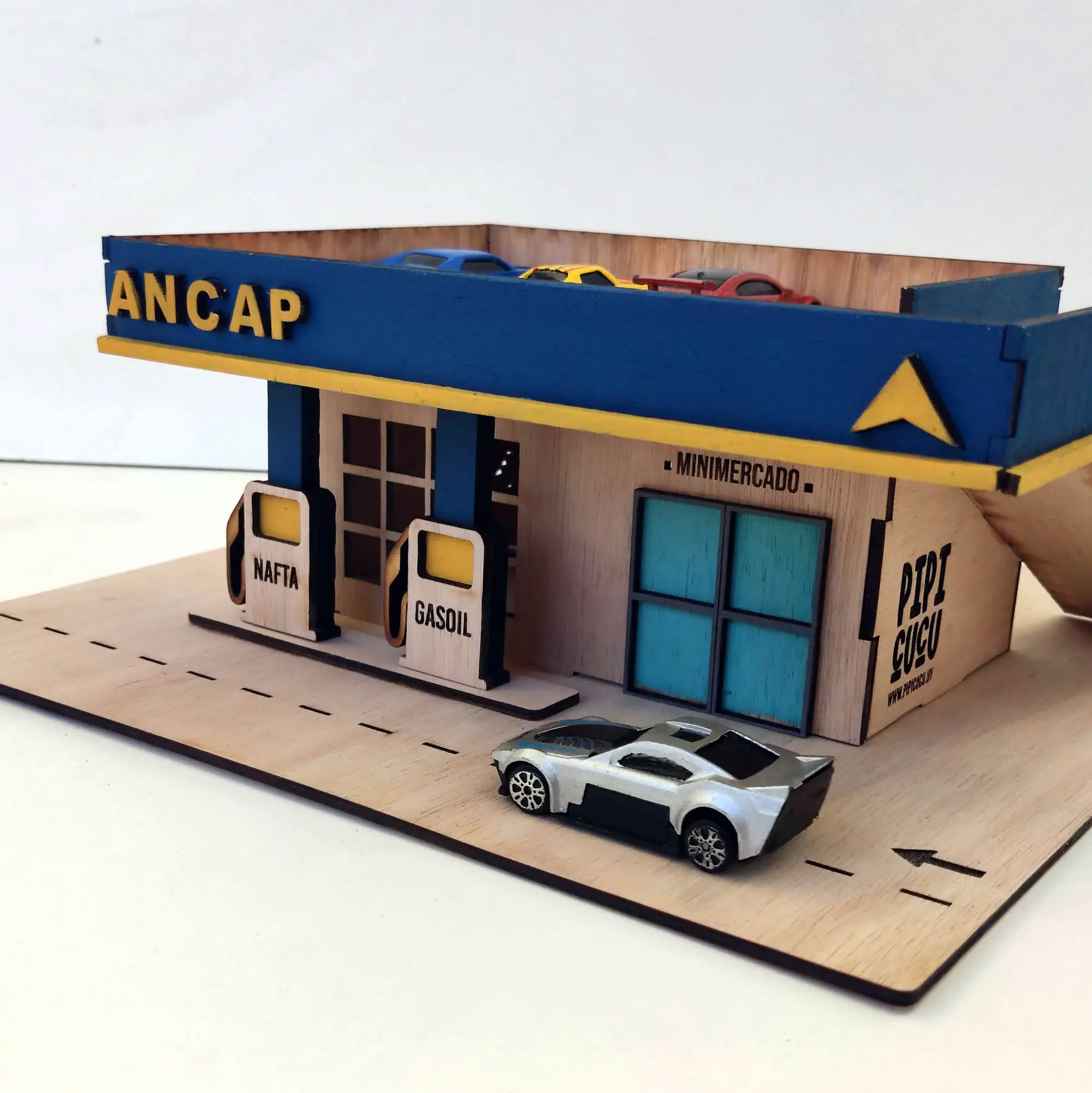 Estación ANCAP | Juego de Imaginación y Diversión