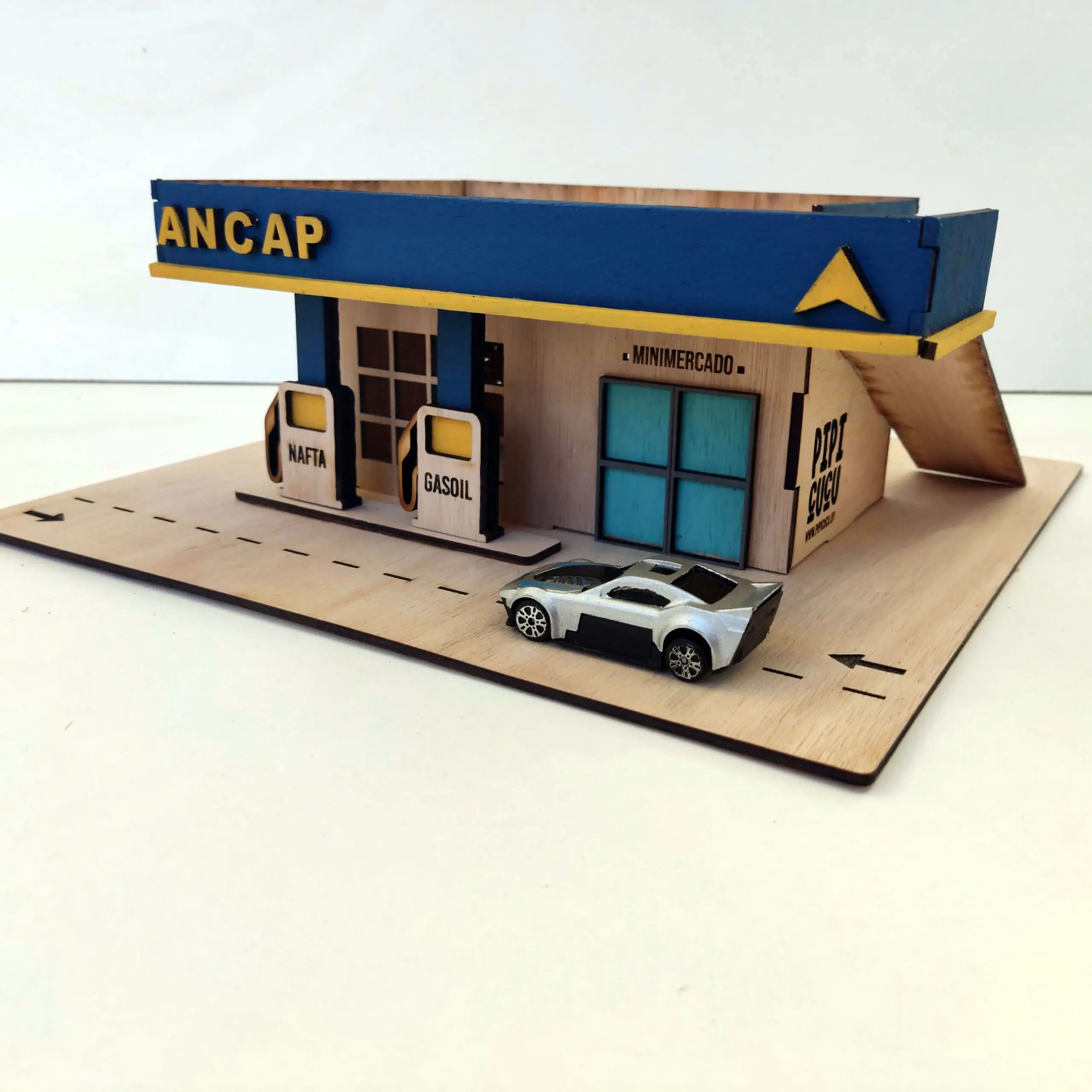 Estación ANCAP | Juego de Imaginación y Diversión